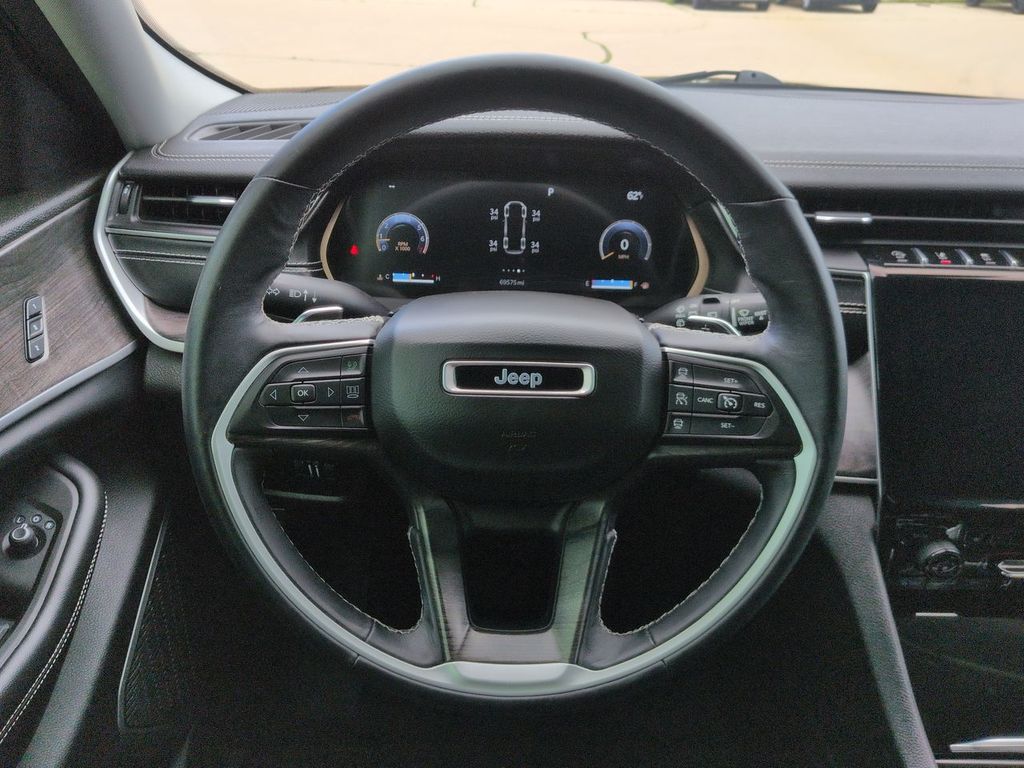 Thumbnail: 2021 Jeep Grand Cherokee L - 9