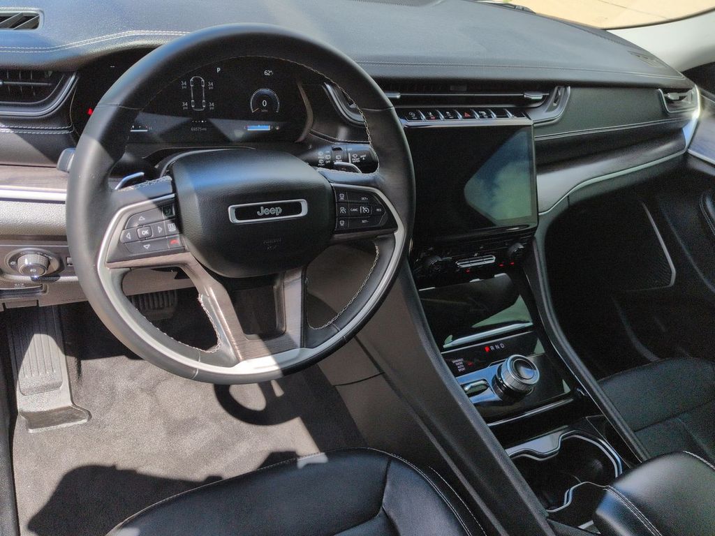 Thumbnail: 2021 Jeep Grand Cherokee L - 2