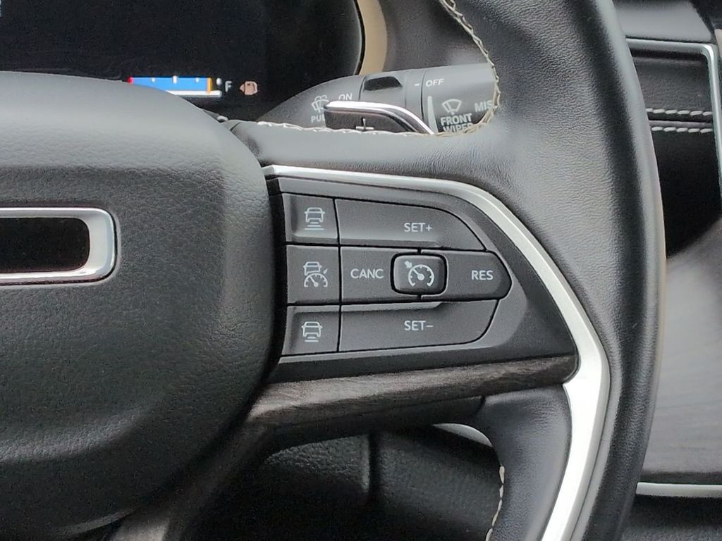 Thumbnail: 2021 Jeep Grand Cherokee L - 30
