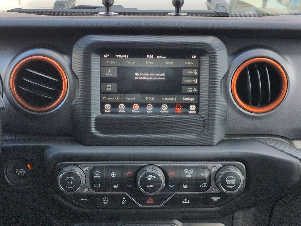 Thumbnail: 2021 Jeep Gladiator - 14