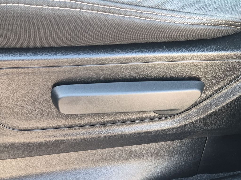 Thumbnail: 2019 RAM 1500 - 26