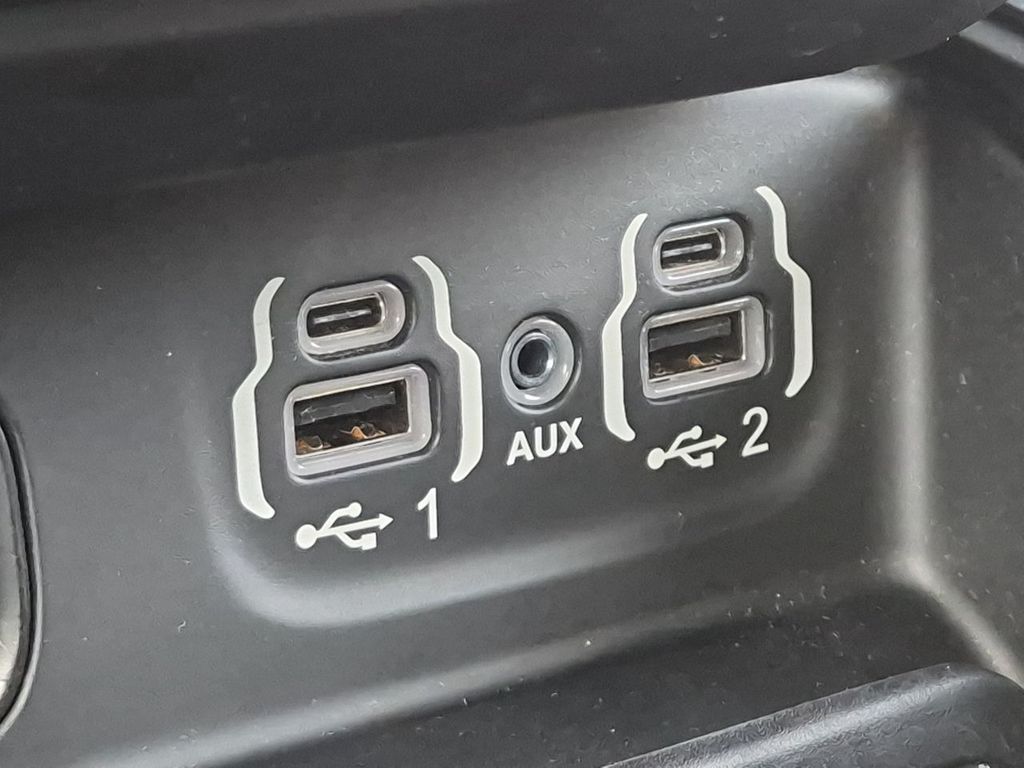 Thumbnail: 2020 RAM 1500 - 34