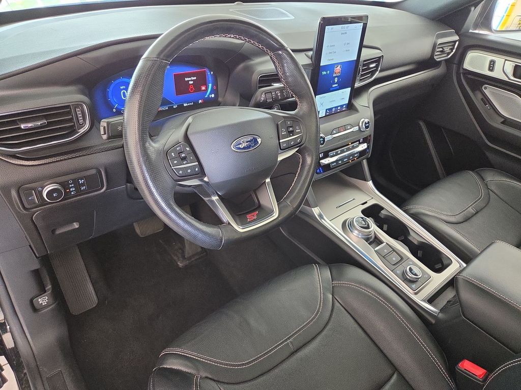 Thumbnail: 2020 Ford Explorer - 2