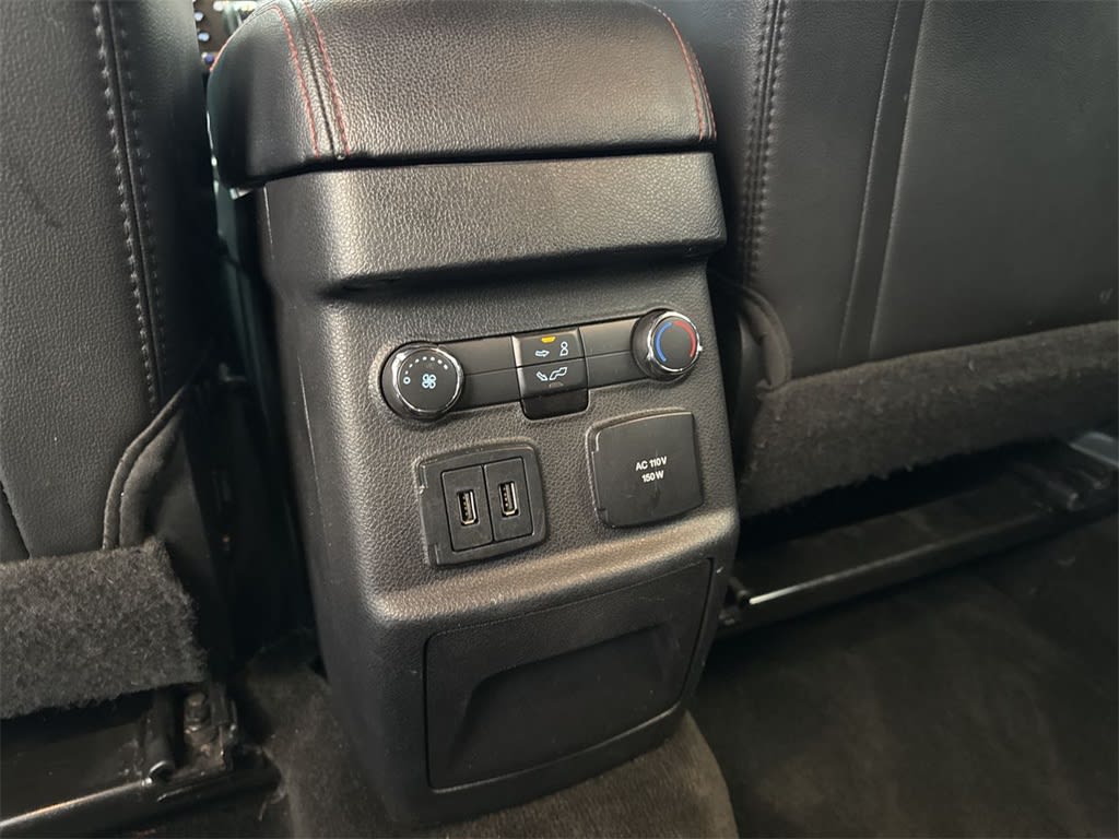 2017 Ford Explorer Sport 42