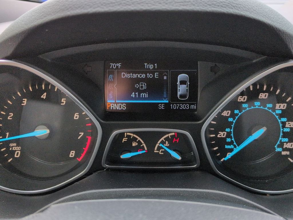Thumbnail: 2016 Ford Escape - 15