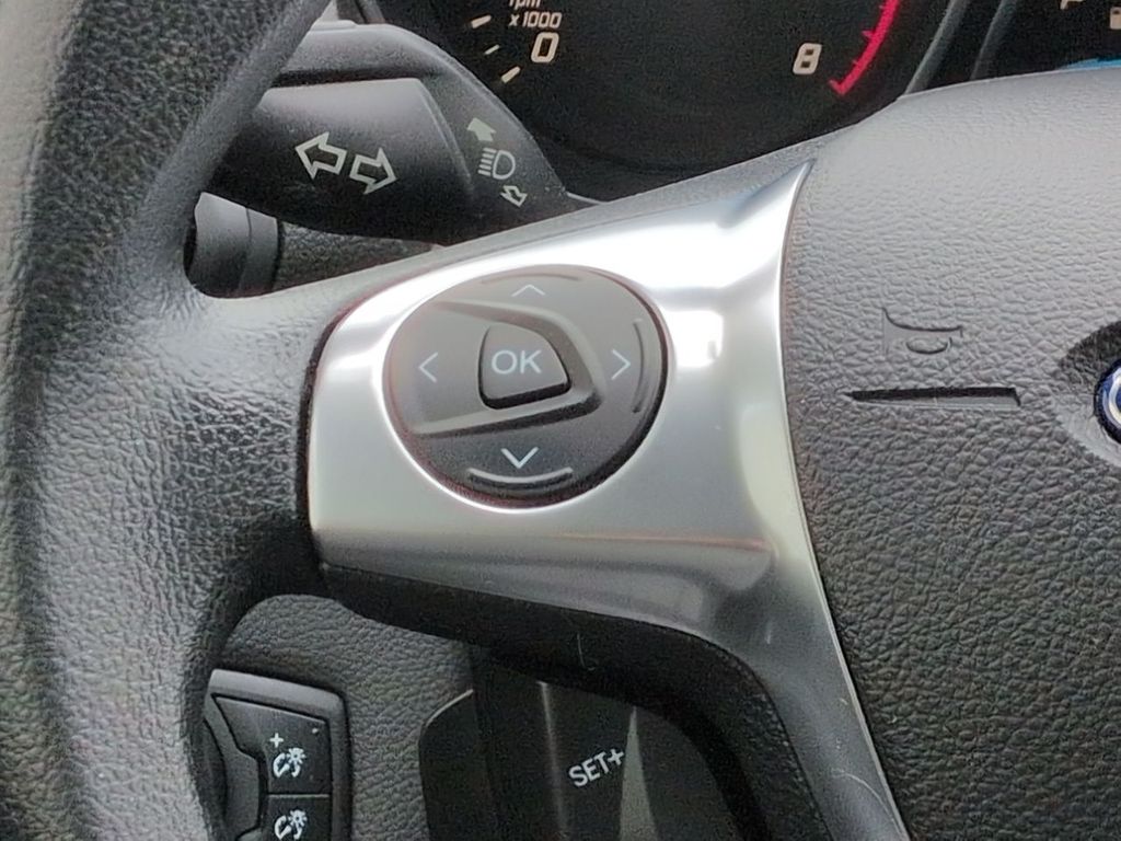 Thumbnail: 2016 Ford Escape - 31