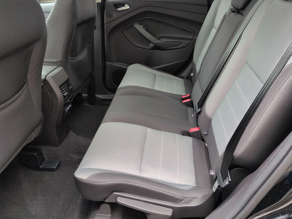 Thumbnail: 2016 Ford Escape - 11
