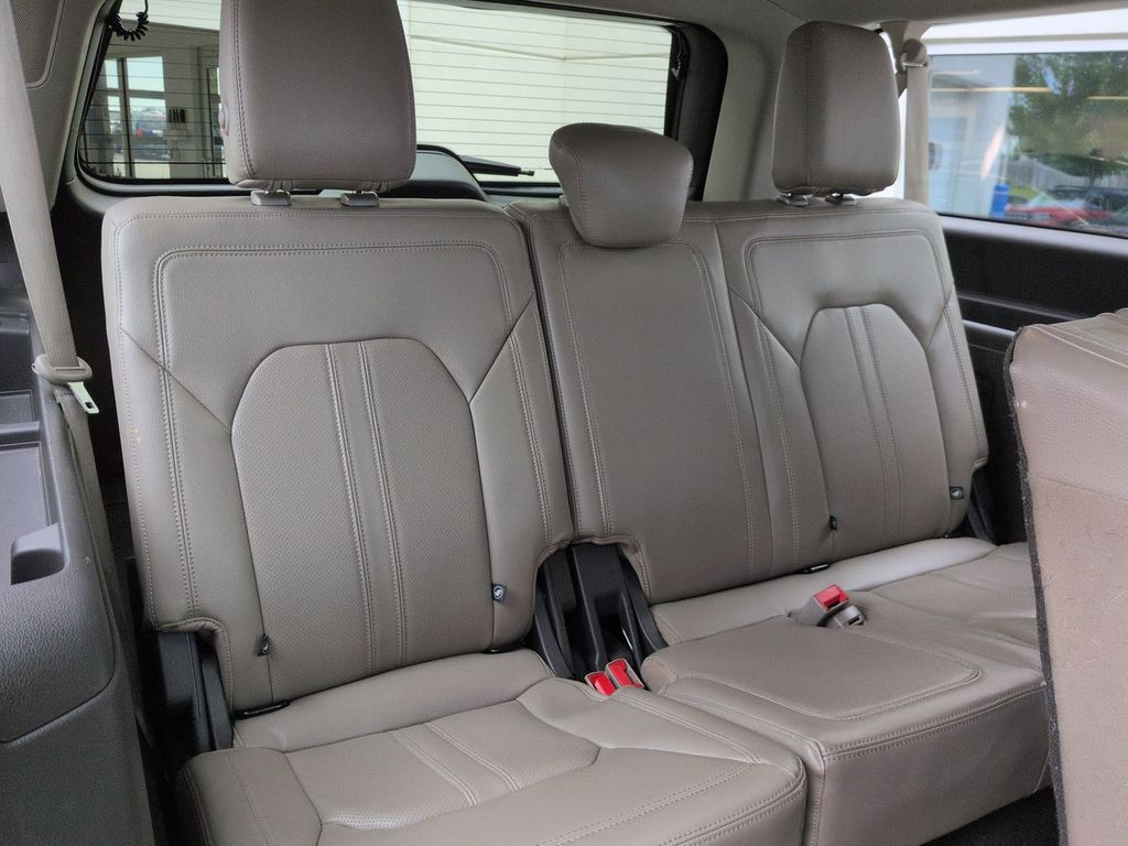 Thumbnail: 2018 Ford Expedition MAX - 28