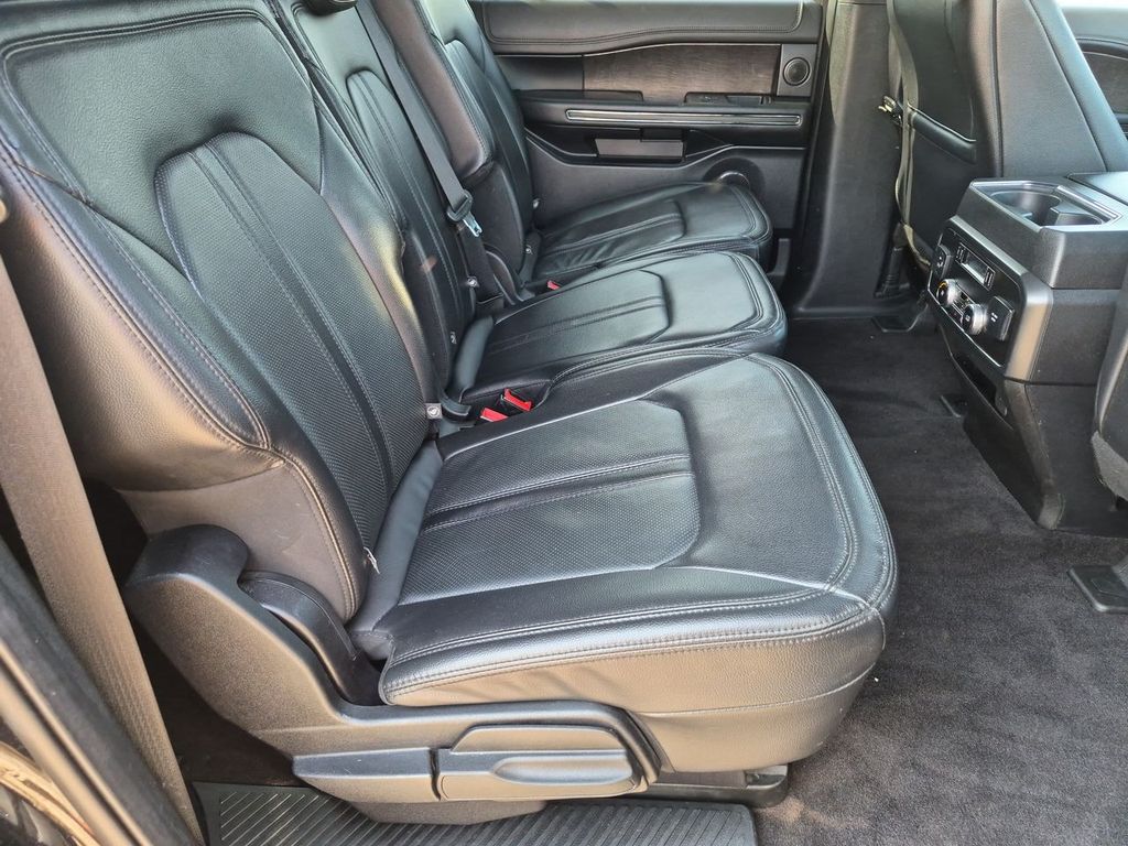 Thumbnail: 2021 Ford Expedition MAX - 28