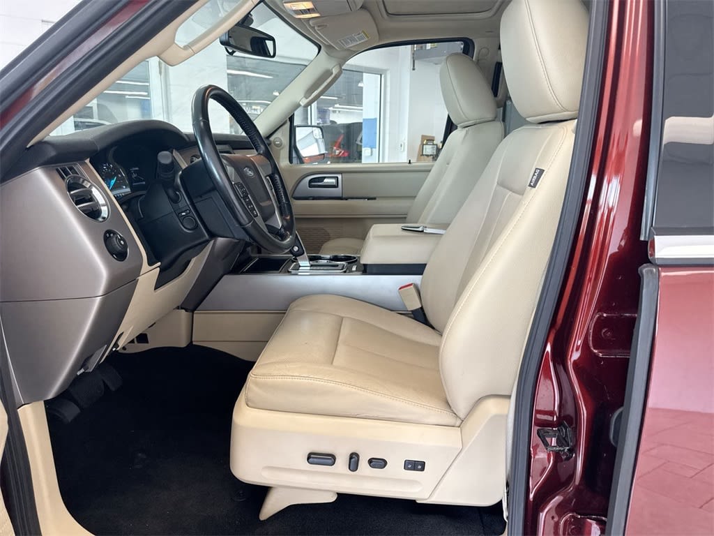 Thumbnail: 2017 Ford Expedition - 12