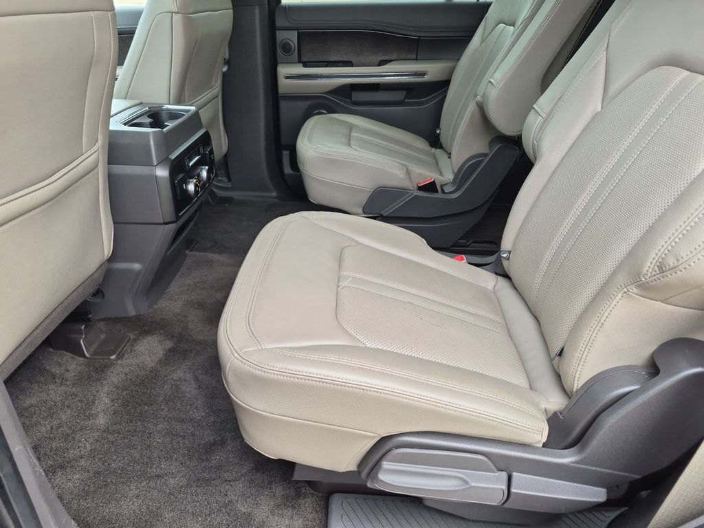 Thumbnail: 2018 Ford Expedition - 12