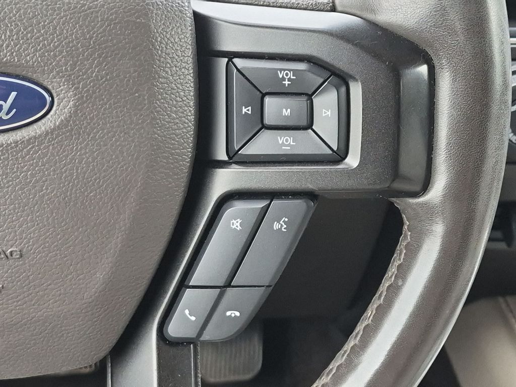 Thumbnail: 2018 Ford Expedition - 34