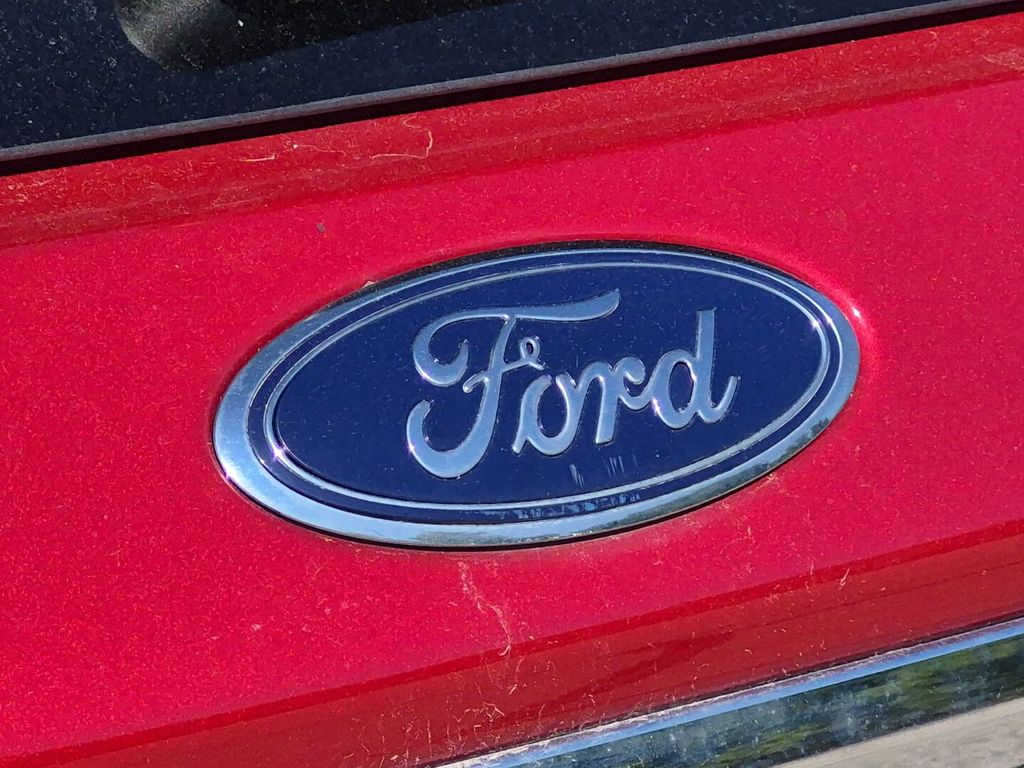 Thumbnail: 2020 Ford Explorer - 7
