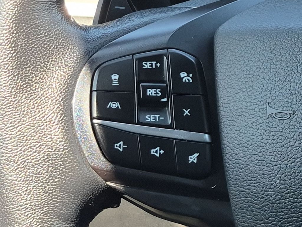 Thumbnail: 2020 Ford Explorer - 30