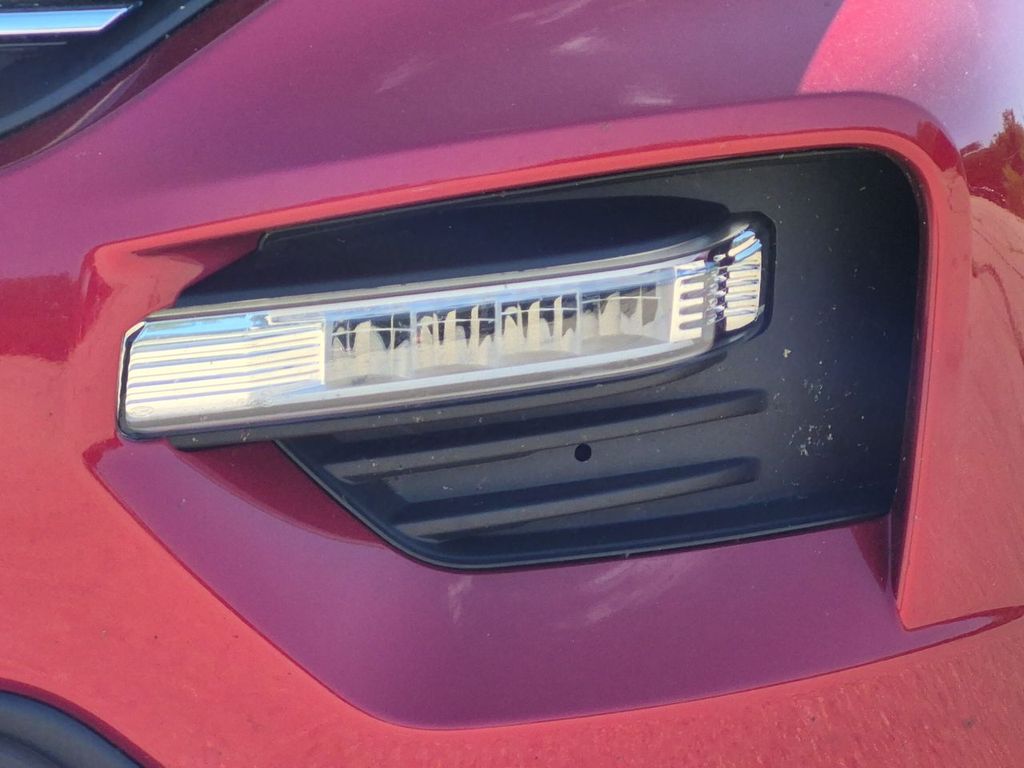 Thumbnail: 2020 Ford Explorer - 24