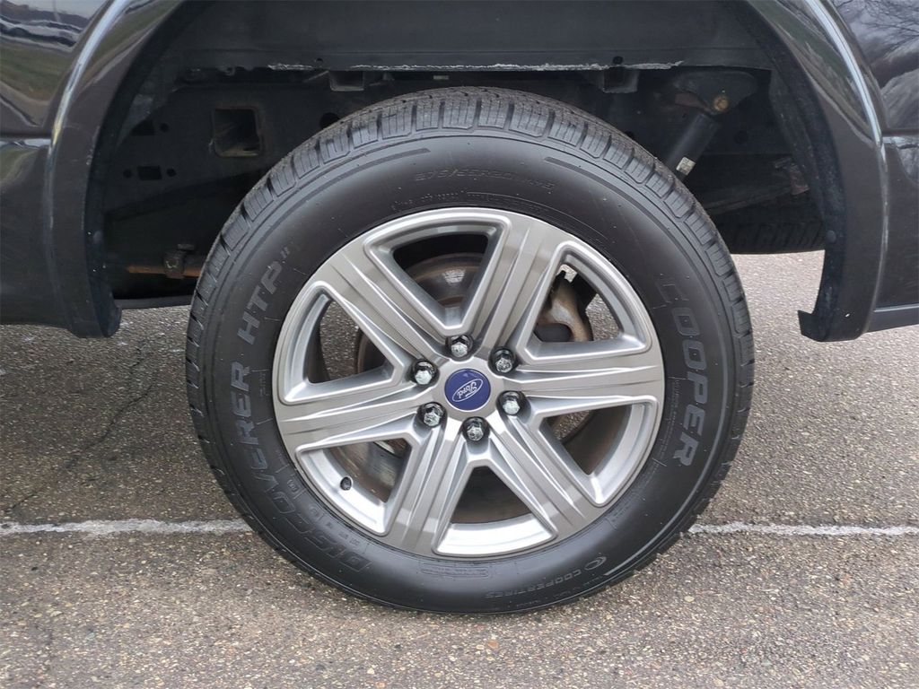 Thumbnail: 2018 Ford F-150 - 8