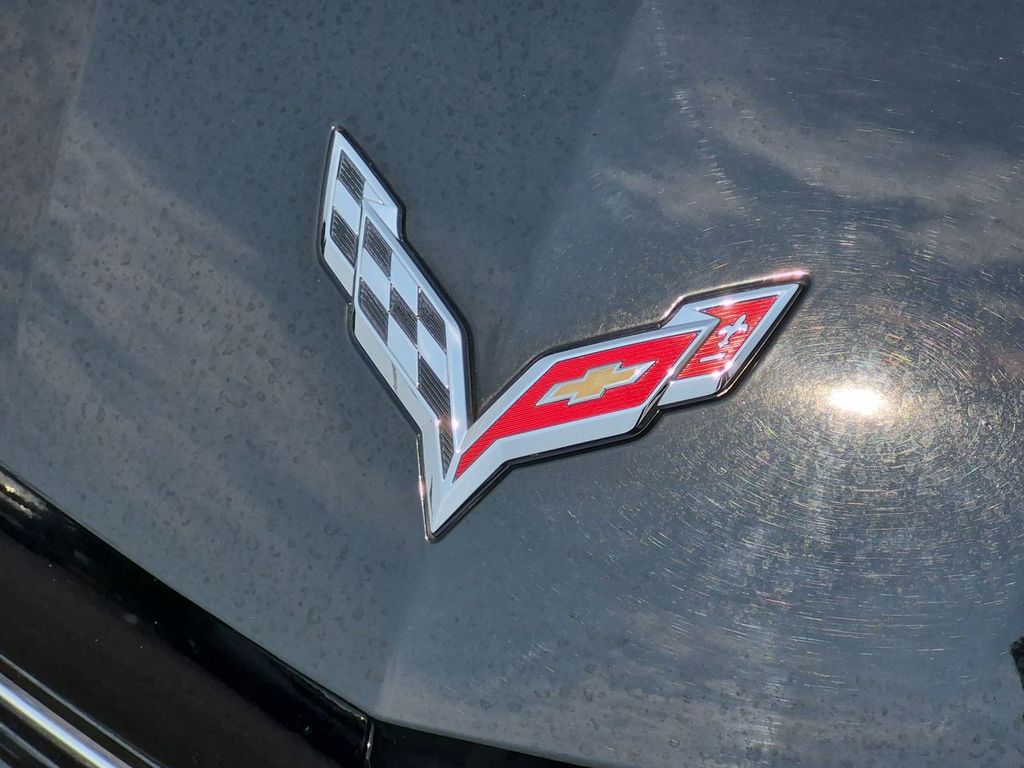Thumbnail: 2014 Chevrolet Corvette - 24