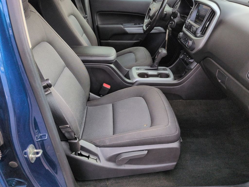 Thumbnail: 2019 Chevrolet Colorado - 11