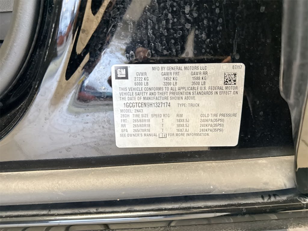 Thumbnail: 2017 Chevrolet Colorado - 20