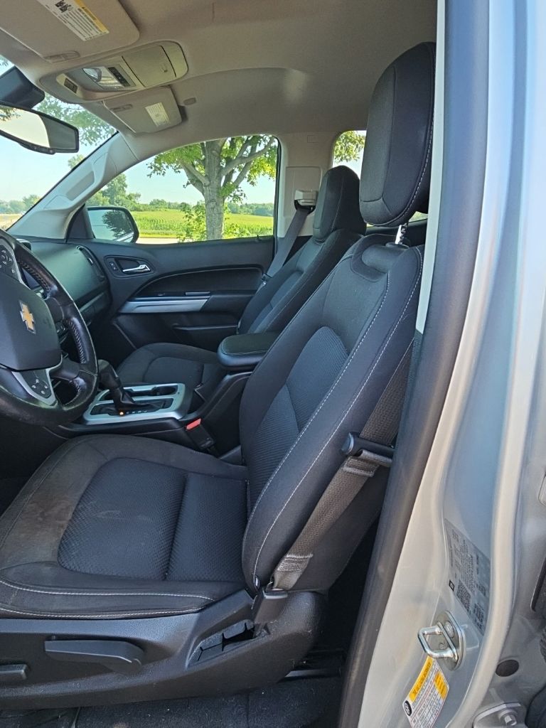 Thumbnail: 2020 Chevrolet Colorado - 3