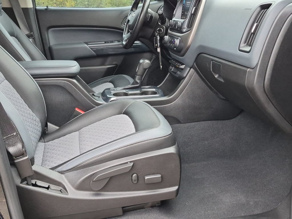 Thumbnail: 2019 Chevrolet Colorado - 11