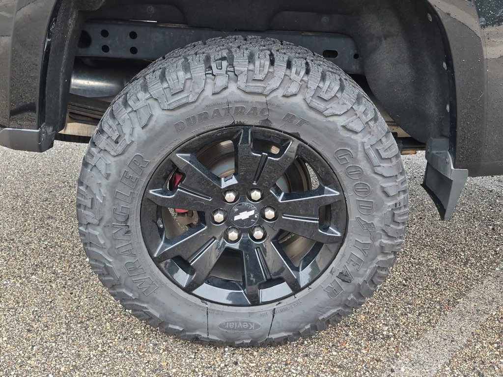 Thumbnail: 2019 Chevrolet Colorado - 8