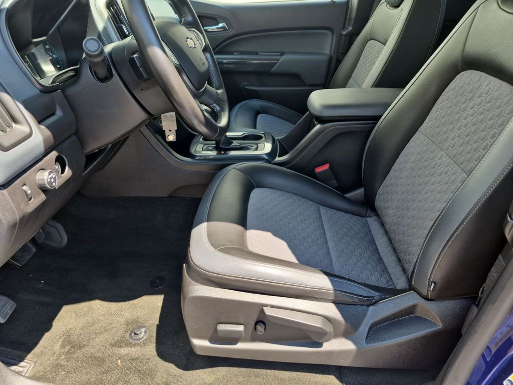 Thumbnail: 2016 Chevrolet Colorado - 10