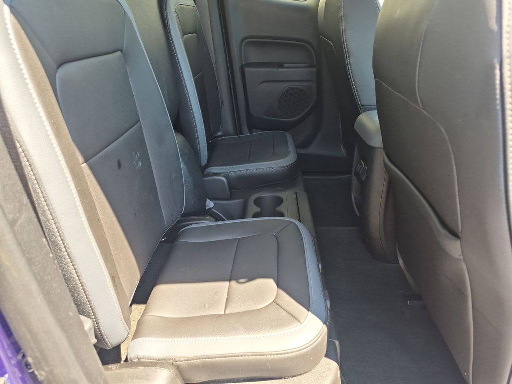 Thumbnail: 2016 Chevrolet Colorado - 28