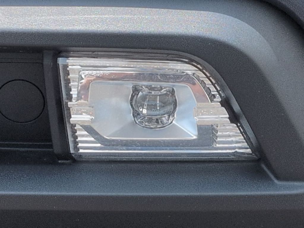 Thumbnail: 2019 Chevrolet Silverado 1500 - 14