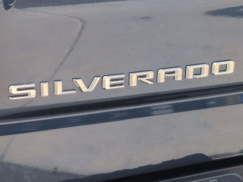 Thumbnail: 2019 Chevrolet Silverado 1500 - 7