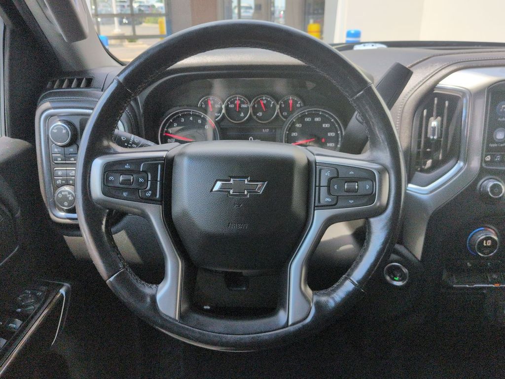 Thumbnail: 2019 Chevrolet Silverado 1500 - 13