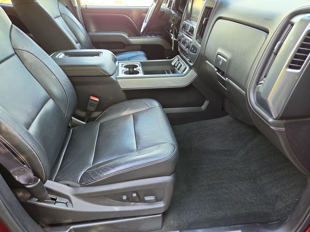 Thumbnail: 2016 Chevrolet Silverado 1500 - 27