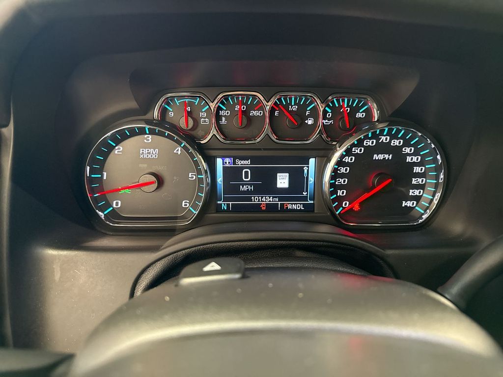 Thumbnail: 2018 GMC Yukon - 18