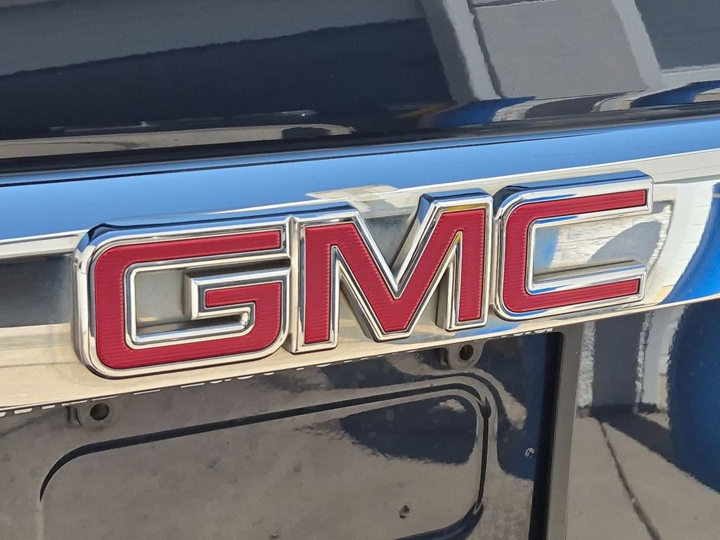 Thumbnail: 2019 GMC Yukon - 25