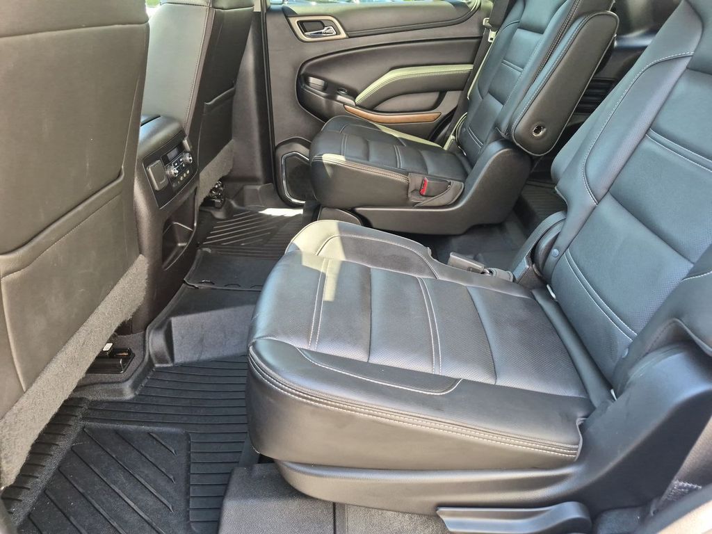 Thumbnail: 2019 GMC Yukon - 12
