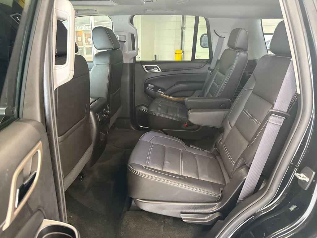 Thumbnail: 2017 GMC Yukon - 28