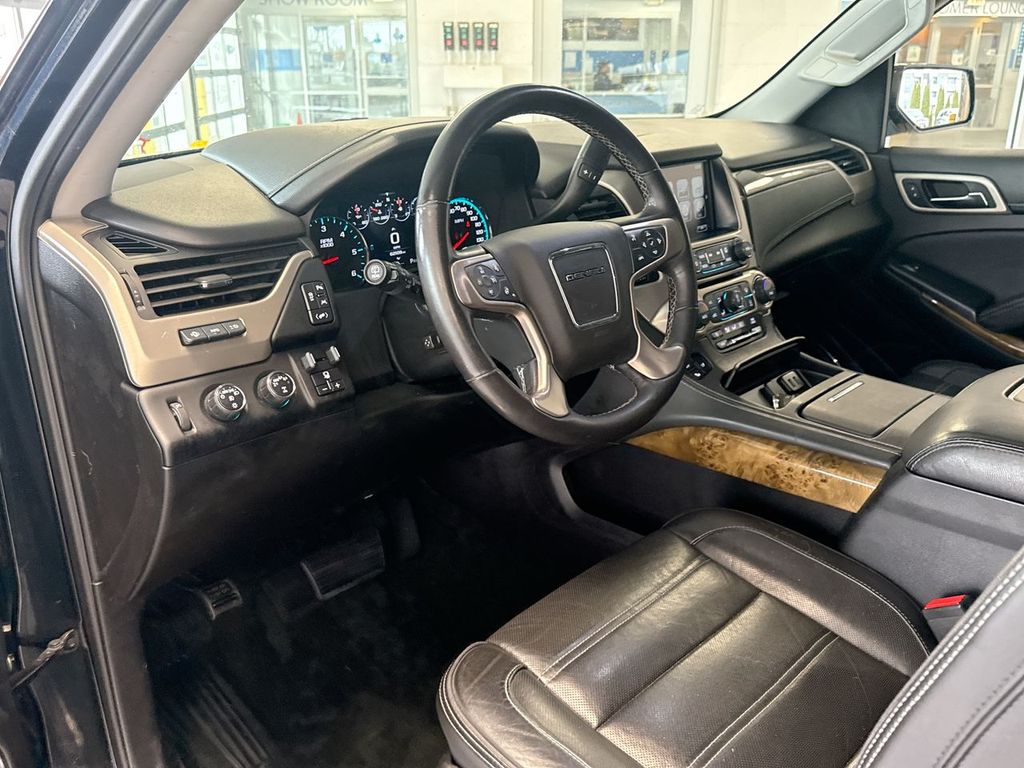 Thumbnail: 2017 GMC Yukon - 2