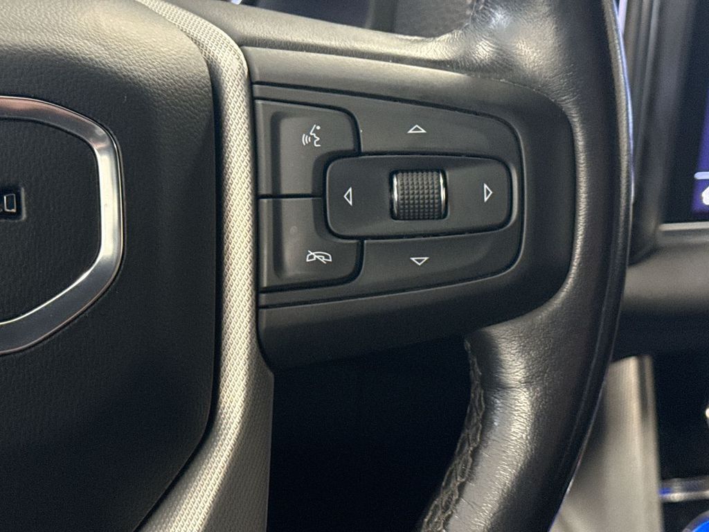 Thumbnail: 2021 GMC Yukon - 32