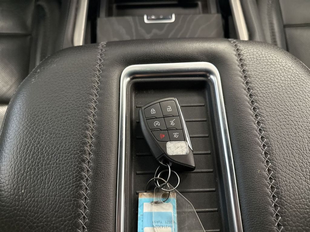 Thumbnail: 2021 GMC Yukon - 17