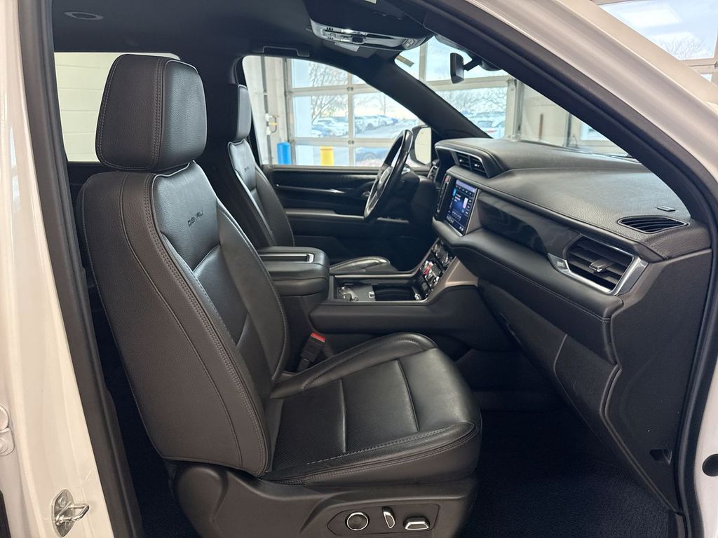 Thumbnail: 2021 GMC Yukon - 12