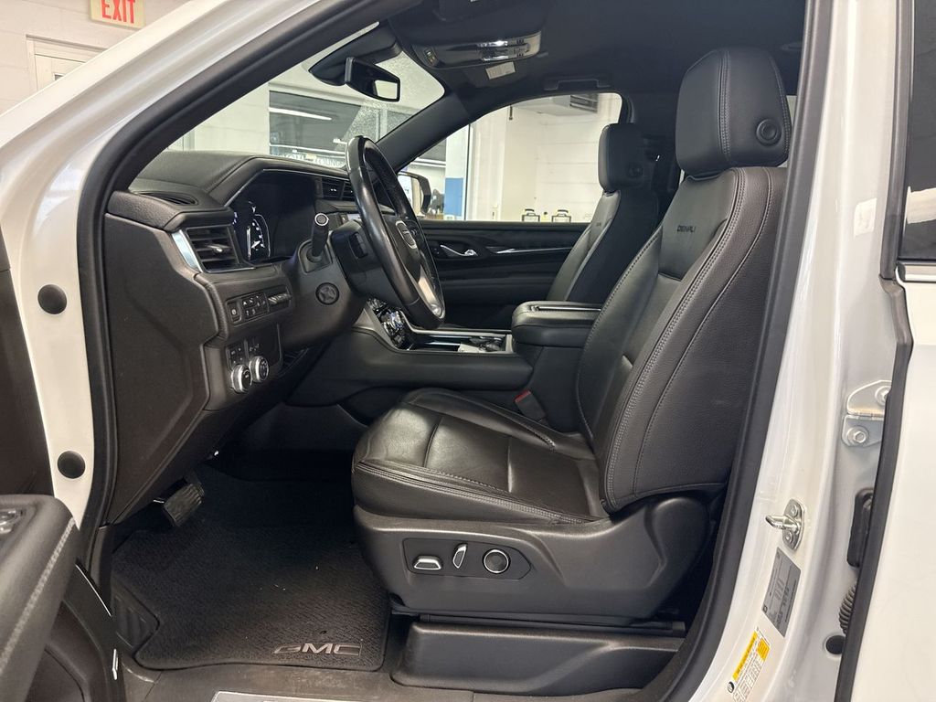 Thumbnail: 2021 GMC Yukon - 11