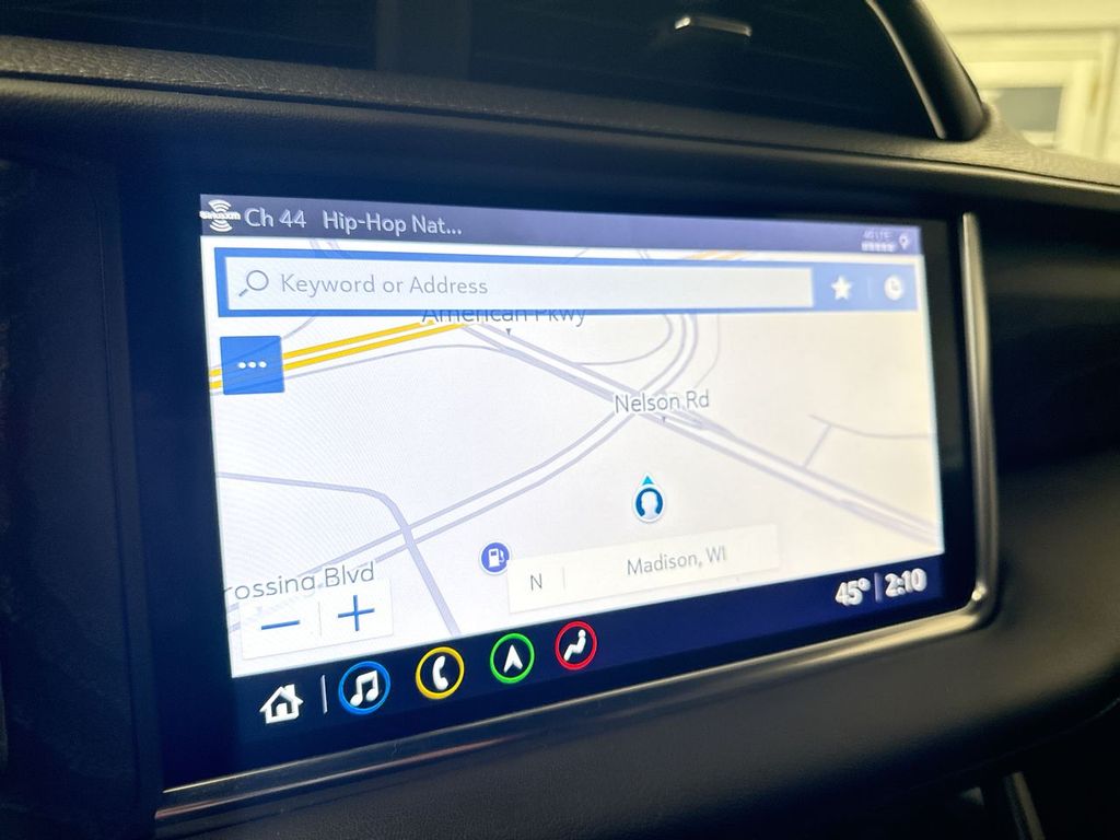 Thumbnail: 2021 GMC Yukon - 16