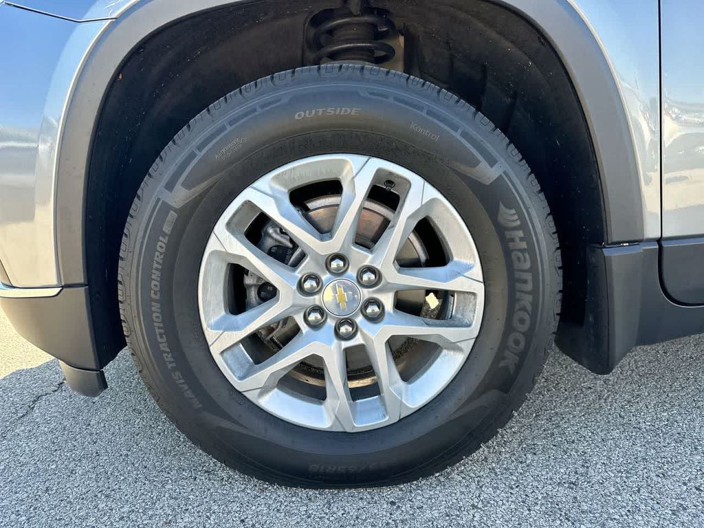 Thumbnail: 2020 Chevrolet Traverse - 7