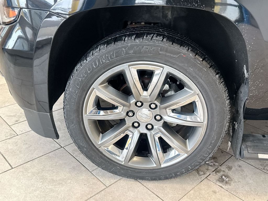 Thumbnail: 2018 Chevrolet Tahoe - 7