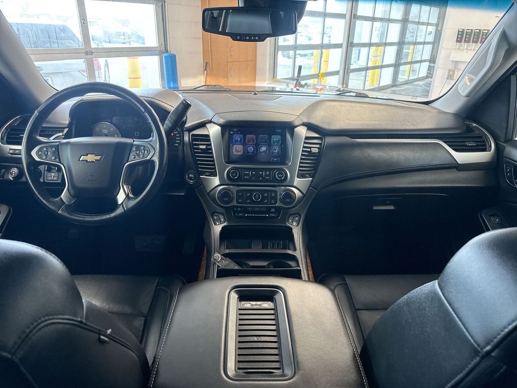 Thumbnail: 2018 Chevrolet Tahoe - 9