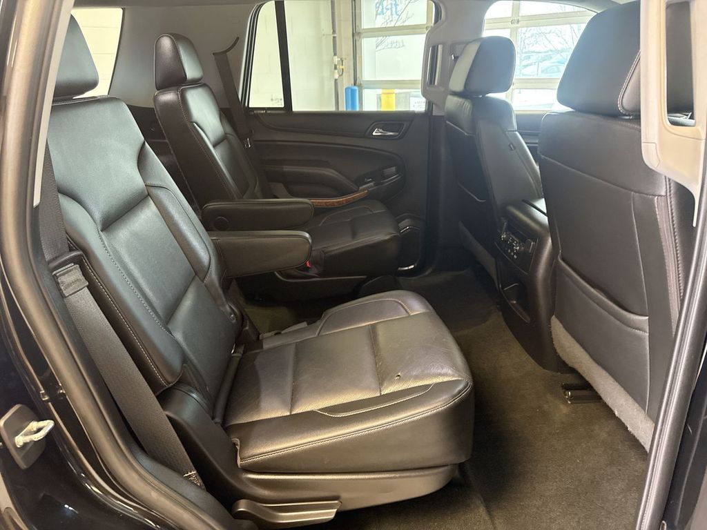 Thumbnail: 2018 Chevrolet Tahoe - 29
