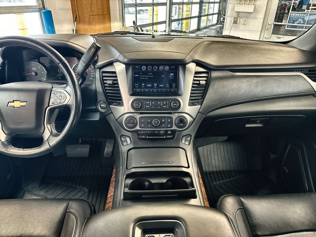 Thumbnail: 2020 Chevrolet Tahoe - 2