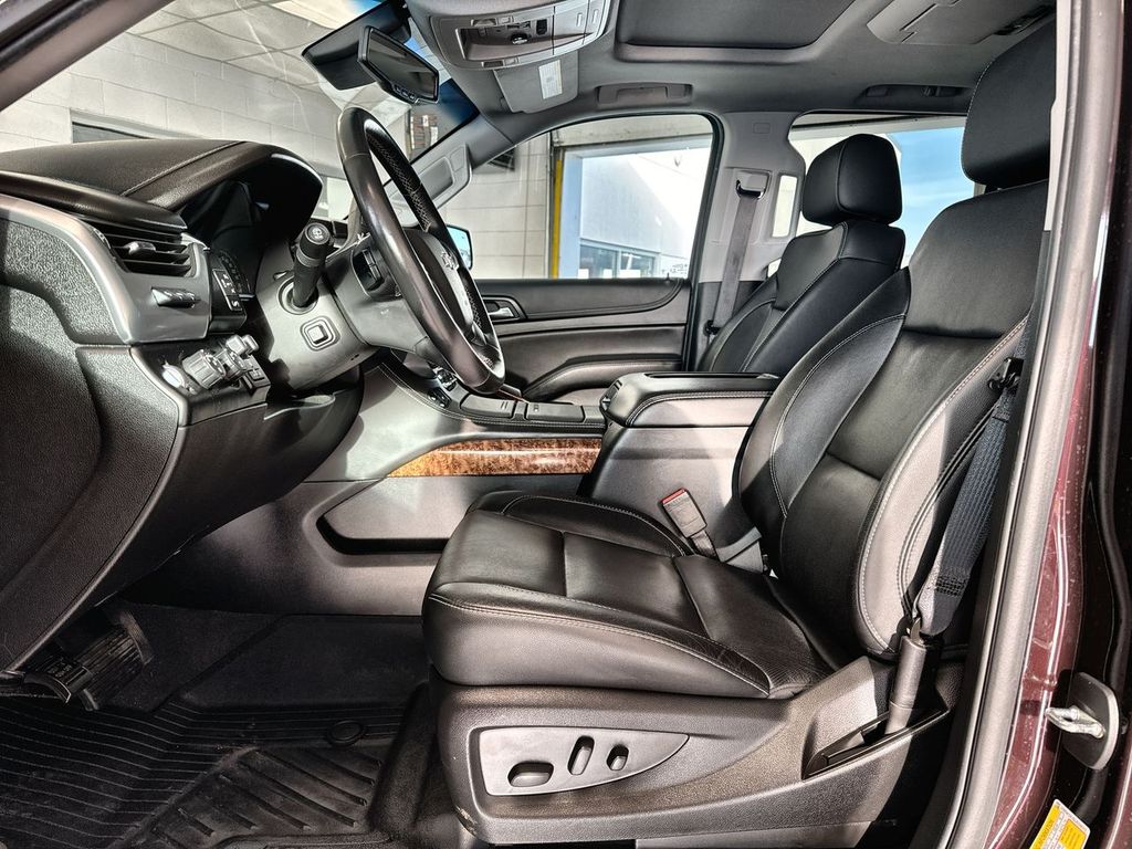 Thumbnail: 2020 Chevrolet Tahoe - 11