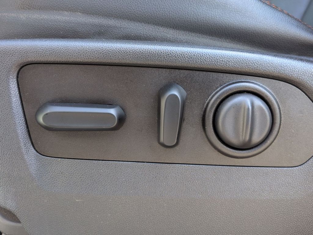 Thumbnail: 2020 GMC Sierra 1500 - 26