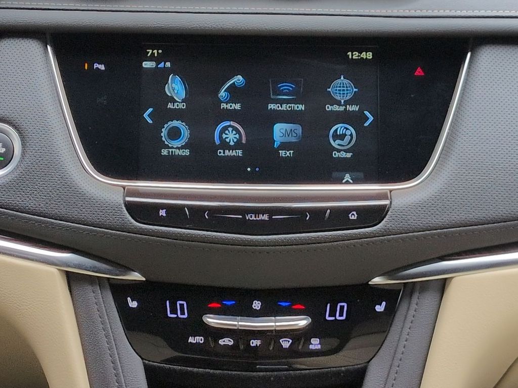 Thumbnail: 2019 Cadillac XT5 - 13